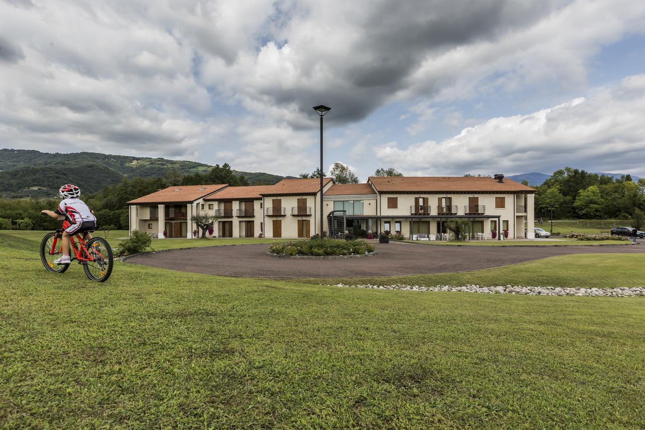 Hotel Canova Sport & Relax Granigo Bagian luar foto